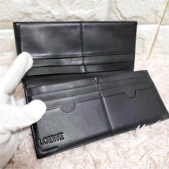 Loewe Textured Brown Leather Wallet - Picture 6 of 11